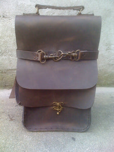 Mens Leather Backpack-Distressed Brown Backpack – NadiraBag